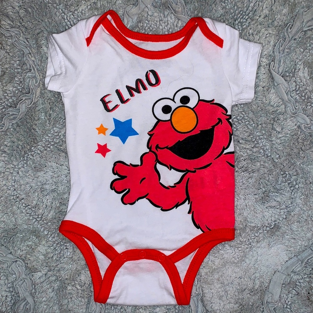 Sesame Street- Elmo Twinsie Onsie